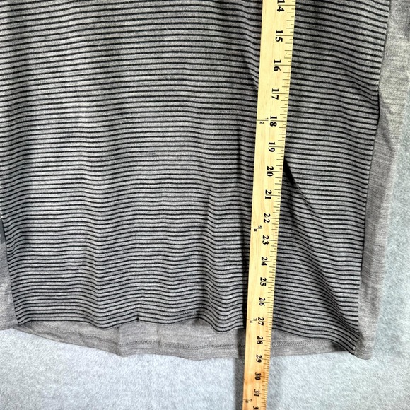 Icebreaker Shirt Mens Medium Gray Striped Bodyfit 260 Merino Thumb Hole Sleeve - Picture 9 of 10